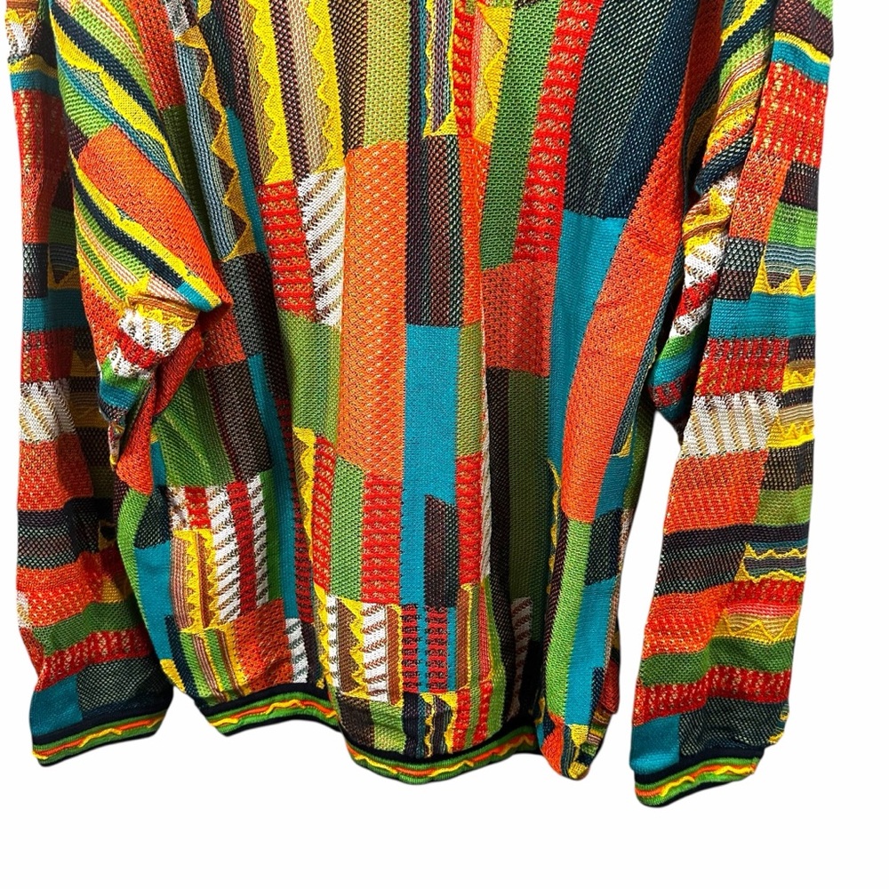 Tundra Canada Multicolor 3-D Knit V-Neck Pullover Sweater Size Large - Picture 6 of 7